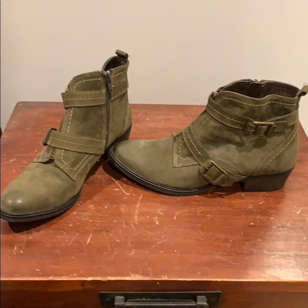 NOT AVAILABLE - Picture 4 of 6